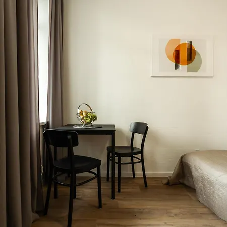 Apartment Air 302