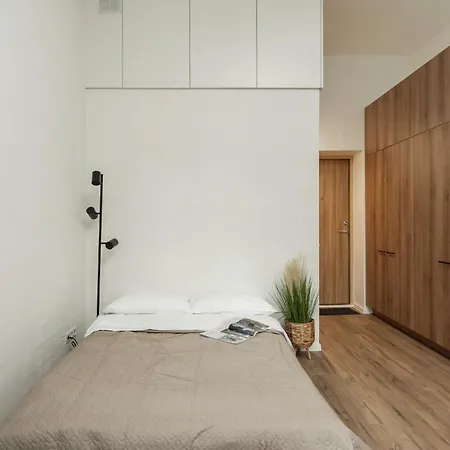 Apartment Air 302